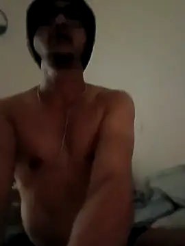 Snapshot of LVEZEX chatting on 11/30/25, 10:58 LVEZEX online show from 11/30/25, 10:58