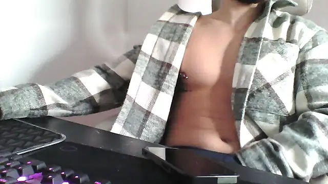 yourfantasy777 online show from 11/22/25, 02:49