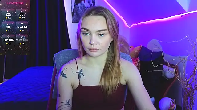 KitsyMoore online show from 10/15/25, 01:11