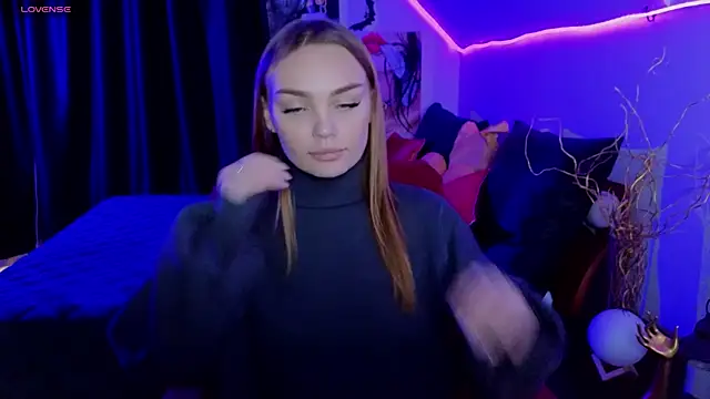 KitsyMoore online show from 11/21/25, 01:10