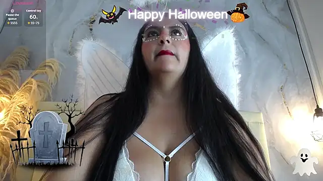 Snapshot of Samy_moore14 chatting on 10/31/25, 02:18 Samy moore14 online show from 10/31/25, 02:18