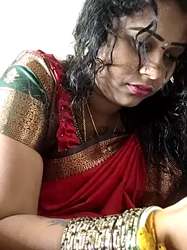 sweetqueen143 online show from 10/23/25, 04:01