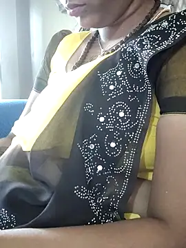 sweetqueen143 online show from 11/14/25, 05:06