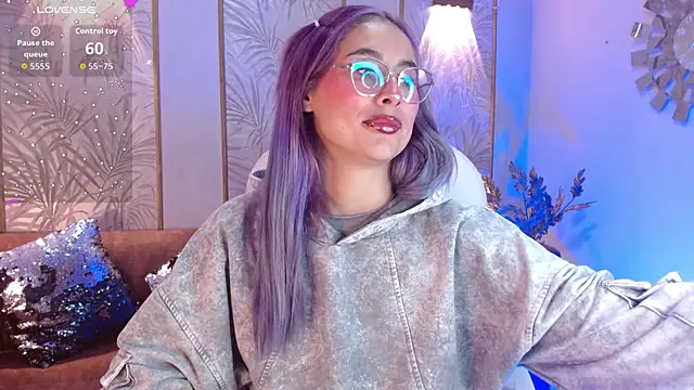 LunaaGrey  online show from 11/21/25, 03:38