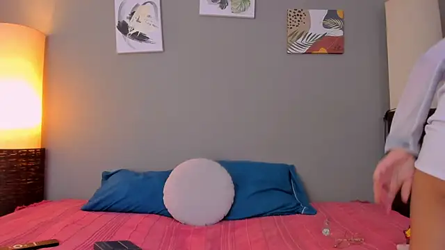 Rouse Monroe online show from 10/07/25, 04:42