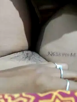 auntybbk online show from 10/15/25, 07:58