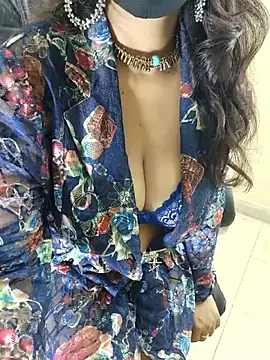 Hey Jully online show from 09/23/25, 05:10