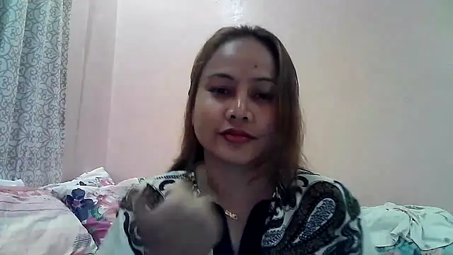 Snapshot of Amarrahlyn chatting on 10/20/25, 10:38 Amarrahlyn online show from 10/20/25, 10:38