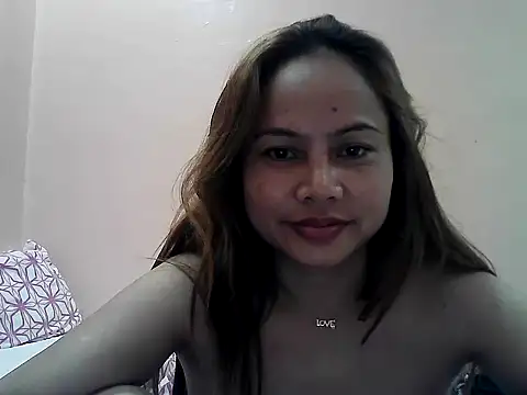 Snapshot of Amarrahlyn chatting on 10/25/25, 09:53 Amarrahlyn online show from 10/25/25, 09:53