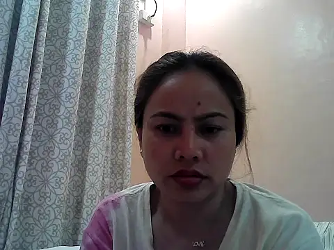 Snapshot of Amarrahlyn chatting on 11/19/25, 11:54 Amarrahlyn online show from 11/19/25, 11:54