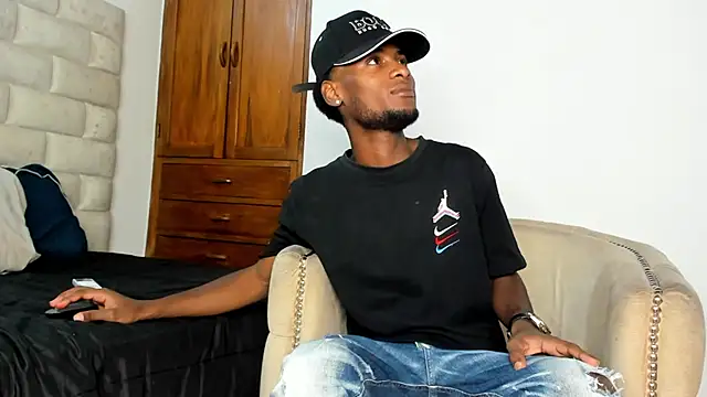 BennBrown online show from 10/07/25, 08:28