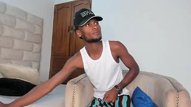 BennBrown online show from 10/12/25, 03:16