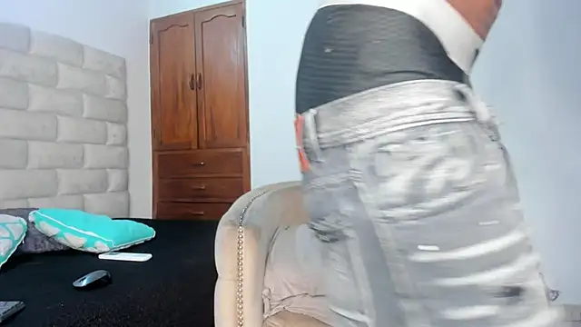 BennBrown online show from 10/24/25, 08:16