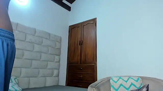 BennBrown online show from 11/01/25, 07:27