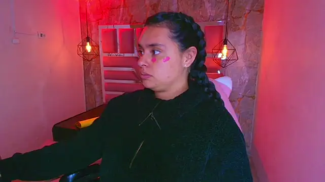 lorem adams online show from 11/12/25, 01:22