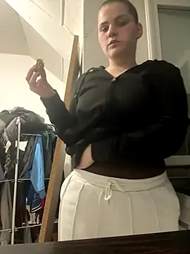 Snapshot of Alita_92 chatting on 10/09/25, 07:34 Alita 92 online show from 10/09/25, 07:34