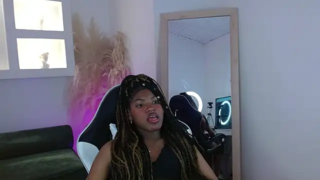 onyx ebony online show from 10/27/25, 01:04