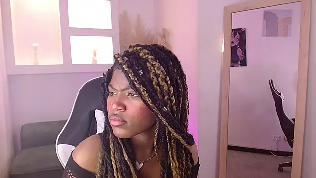 onyx ebony online show from 10/31/25, 12:50