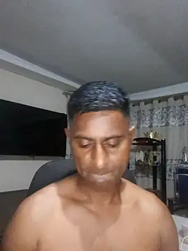 kingVibeX online show from 10/31/25, 08:32