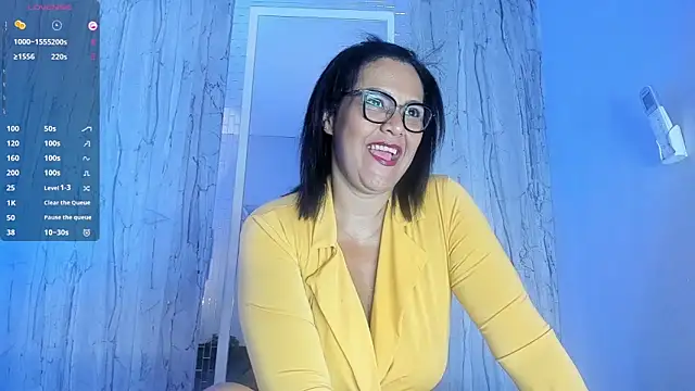 EmillyLim online show from 10/16/25, 07:59