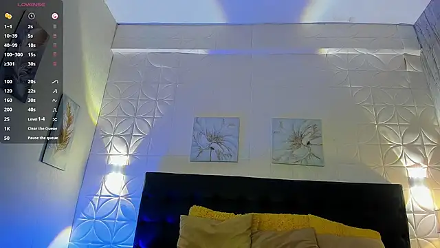 EmillyLim online show from 11/13/25, 08:08