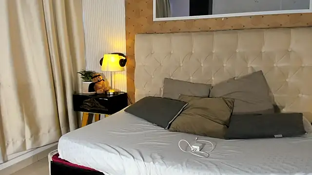 liam twiink online show from 11/13/25, 07:13