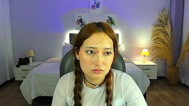 Samara Hilton 2 online show from 10/24/25, 07:21