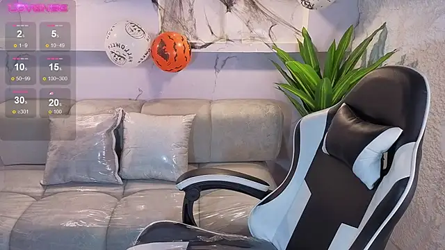 Snapshot of scarlett_smith_tp chatting on 10/29/25, 01:02 scarlett smith tp online show from 10/29/25, 01:02