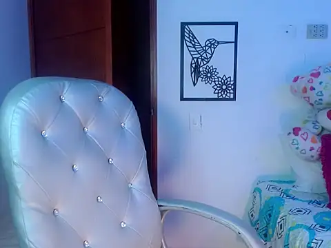 Niico Robinn online show from 10/03/25, 06:10