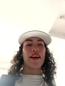 oblivionlove online show from 11/22/25, 05:12