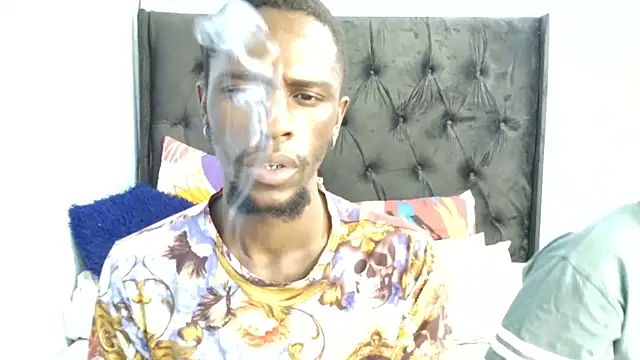 Snapshot of Dandelion_enigman chatting on 11/01/25, 10:17 Dandelion enigman online show from 11/01/25, 10:17