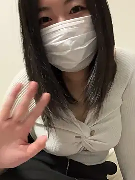 Snapshot of kyaren_JP_kyaren chatting on 11/17/25, 03:40 kyaren JP kyaren online show from 11/17/25, 03:40