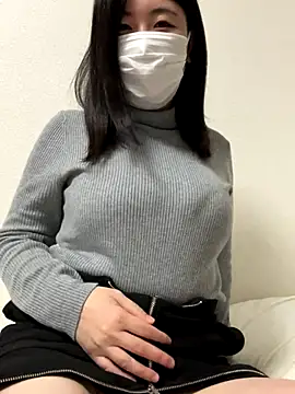 Snapshot of kyaren_JP_kyaren chatting on 11/18/25, 03:49 kyaren JP kyaren online show from 11/18/25, 03:49