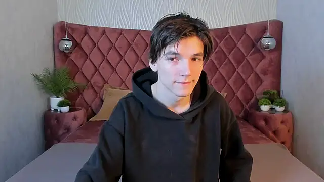 alfred joness online show from 11/14/25, 06:56