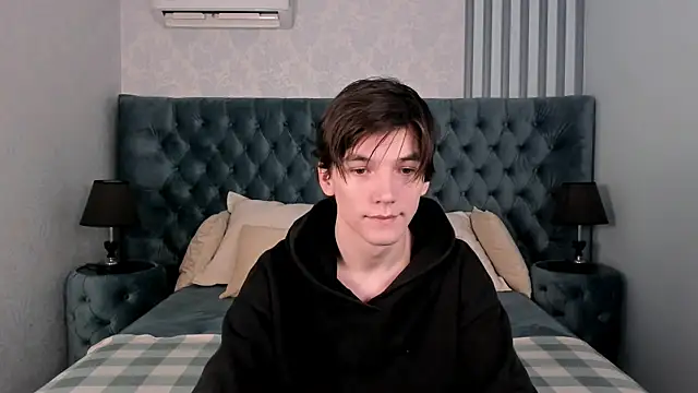 alfred joness online show from 11/20/25, 06:57