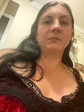 Snapshot of oksana1990 chatting on 09/23/25, 07:39 oksana1990 online show from 09/23/25, 07:39