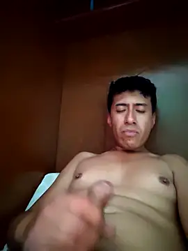 Carlos27hot online show from 10/27/25, 10:14