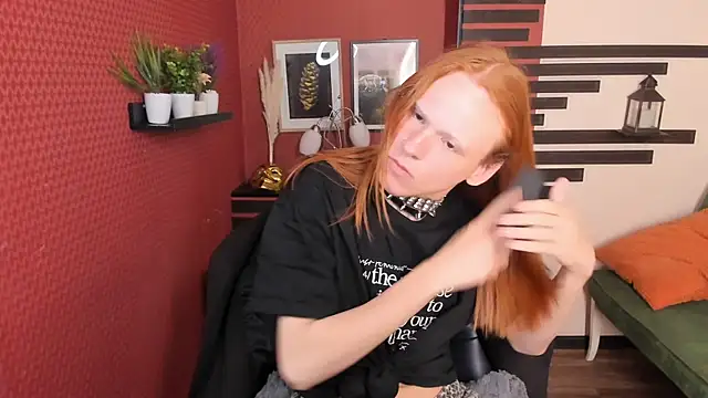 ChloeValentinee online show from 10/05/25, 10:24