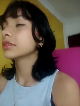 xoxo milk online show from 10/06/25, 05:21