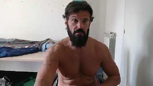 Snapshot of muscoloporco chatting on 10/18/25, 08:04 muscoloporco online show from 10/18/25, 08:04