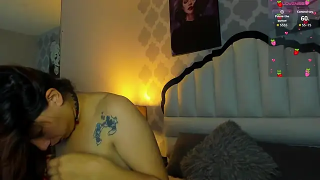 Snapshot of AlisonCold chatting on 10/04/25, 12:14 AlisonCold online show from 10/04/25, 12:14