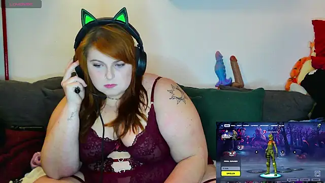 Chrissiosaurus online show from 10/26/25, 05:52