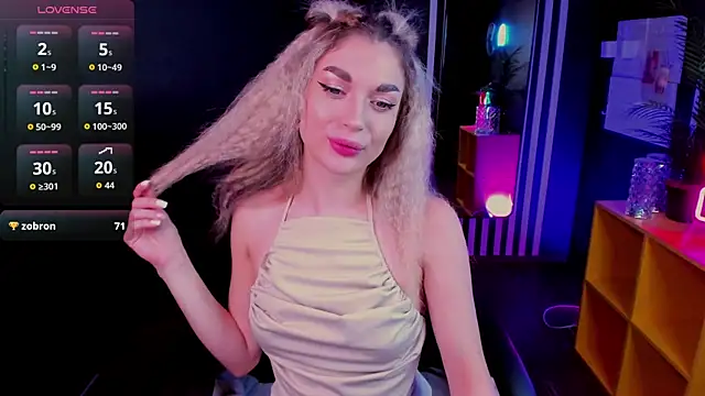 Alice Cutieee online show from 10/05/25, 03:43