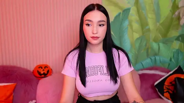 Amanda Choi online show from 11/02/25, 08:33