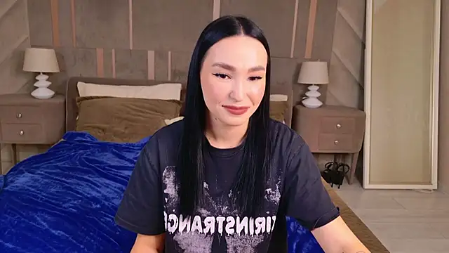 Amanda Choi online show from 11/09/25, 03:32