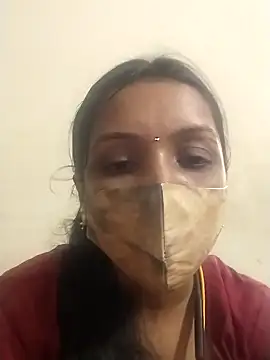 Snapshot of Tamil_Swathi chatting on 10/19/25, 10:05 Tamil Swathi online show from 10/19/25, 10:05