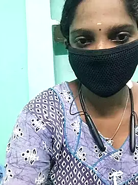 tamil-nagini online show from 09/29/25, 04:12