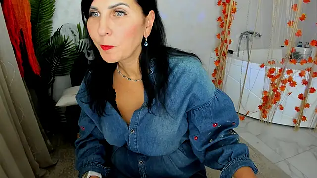 Moon Veloure1 online show from 11/05/25, 04:01