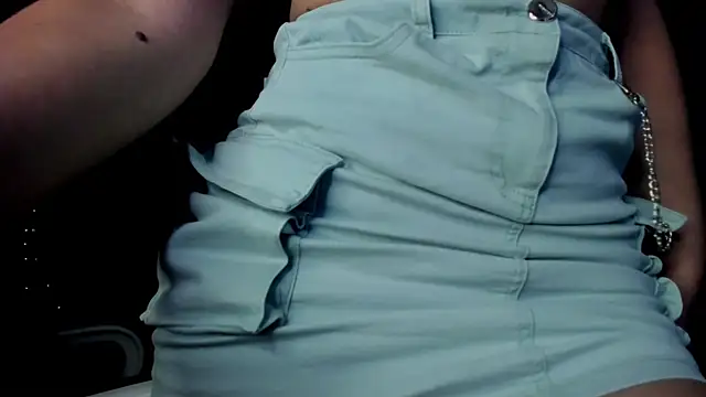 Snapshot of Al1ceGreen chatting on 09/23/25, 03:37 Al1ceGreen online show from 09/23/25, 03:37