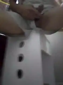 Snapshot of ManChillBigCockVN chatting on 11/18/25, 08:52 ManChillBigCockVN online show from 11/18/25, 08:52